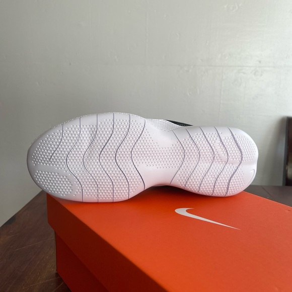 Nike woman Flex running shoes size: 8 in woman - Picture 3 of 9